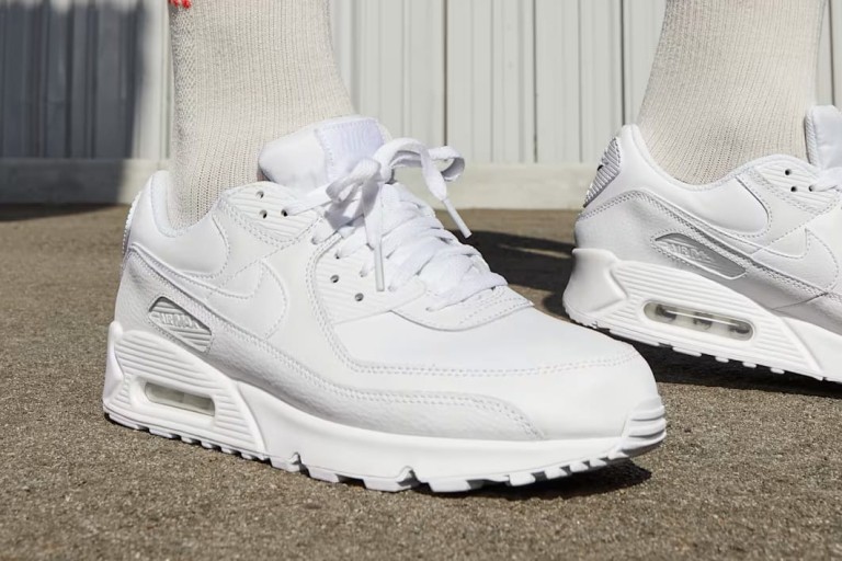 De witte Air Max 90 sneakers