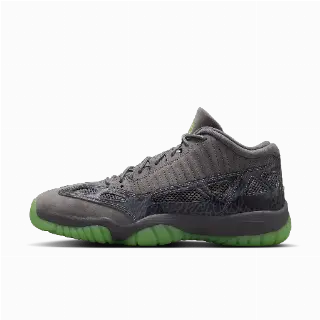 Air Jordan 11 'Quai 54' herenschoenen - Grijs
