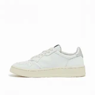 Autry Wmns 01 Low WLL05 Sneaker Women White 