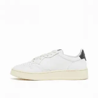 Autry Wmns 01 Low WLL22 Sneaker Women White 