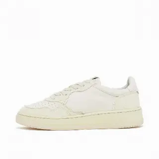 Autry Wmns Medalist Low CB01 Sneaker Women Beige 