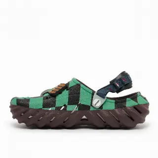 Crocs X Demon Slayer Echo Clog "Tanjiro" Low Shoe Men Green 