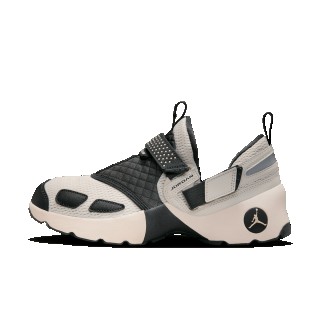 Jordan Trunner LX damesschoenen - Bruin