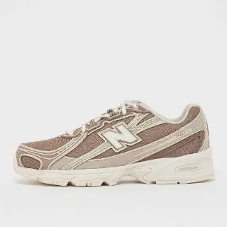 New Balance 740 Bruin