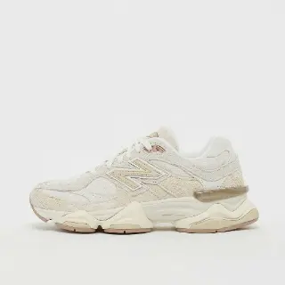 New Balance 9060 Beige