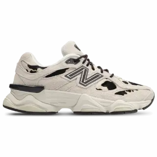 New Balance 9060 Sneakers Dames - Beige