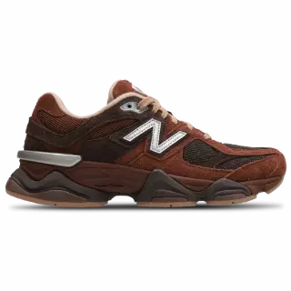 New Balance 9060 Sneakers Dames - Bruin