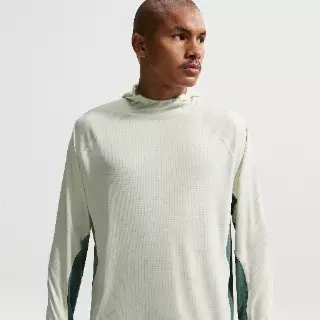 Nike ACG ‘Solar Chase’ Dri-FIT trailrunningtop met capuchon en UV-bescherming voor heren - Groen