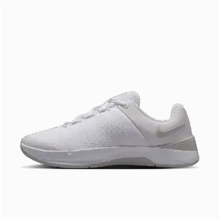Nike MC Trainer 4 trainingsschoenen voor dames - Wit