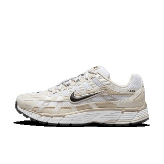 Nike P-6000 damesschoenen - Bruin