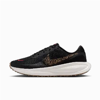 Nike Revolution 8 hardloopschoenen voor dames (straat) - Zwart
