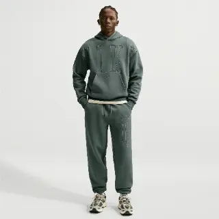 Nike Solo Fleece ruimvallende herenbroek met boorden - Groen