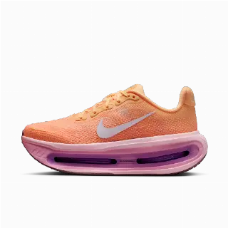 Nike Vomero Premium hardloopschoenen voor dames (straat) - Oranje