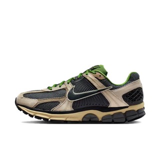 Nike Zoom Vomero 5 herenschoenen - Bruin