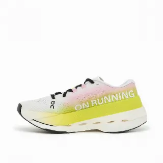 On Wmns Cloudboom Max Sneaker Women White 