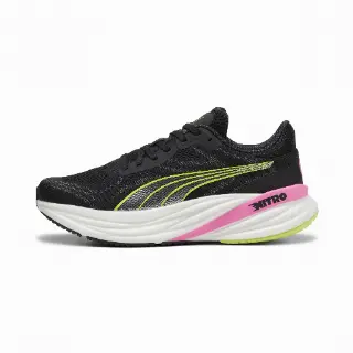 PUMA Magnify NITRO™ 2 hardloopschoenen voor Dames, Roze/Groen/Zwart