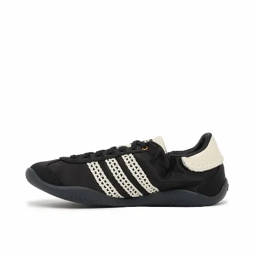 Adidas X Wales Bonner Wmns Karintha Low Satin Sneaker Women Black 