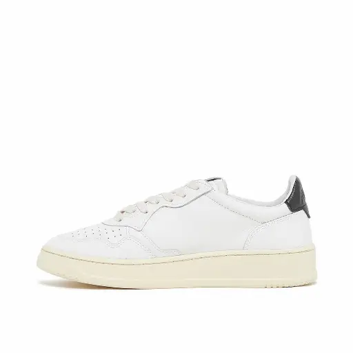 Autry Wmns 01 Low WLL22 Sneaker Women White 