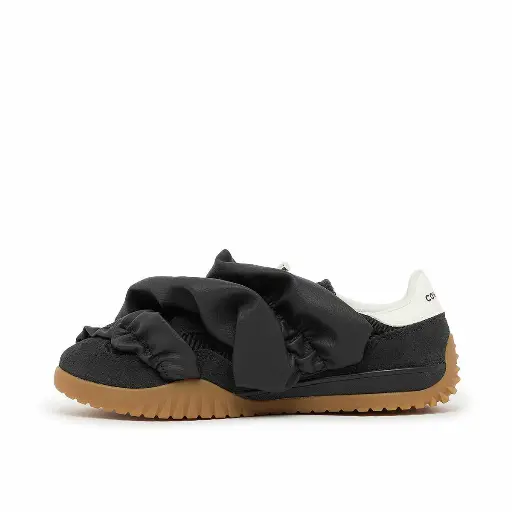 Converse Wmns Run Star Trainer Ruffle Sneaker Women Black 