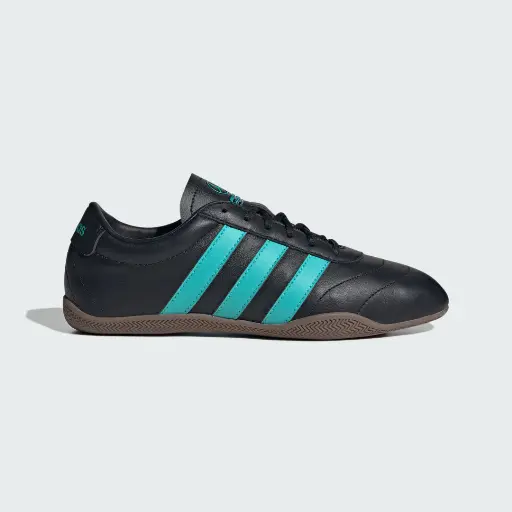 GRAND COURT LO MERCEDES AMG PETRONAS F1 TEAM SCHOENEN