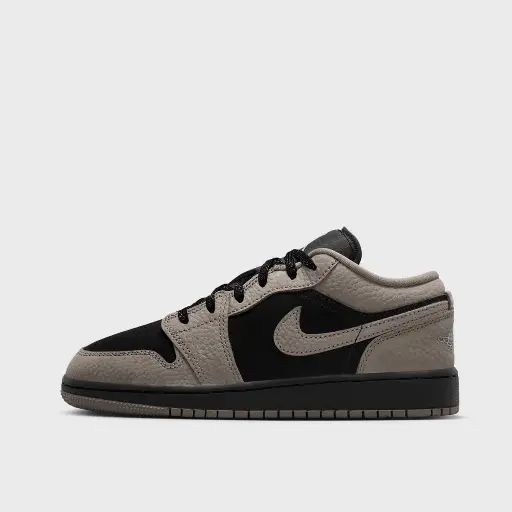 Jordan 1 Low SE (GS) Beige