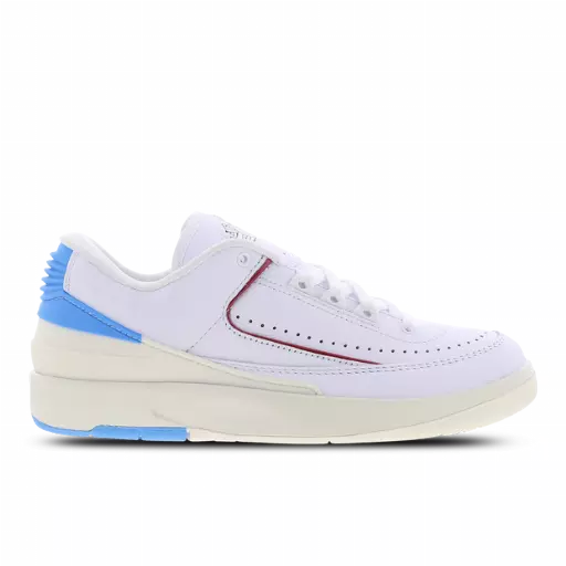 Jordan Retro 2 Low Sneakers Dames - Wit