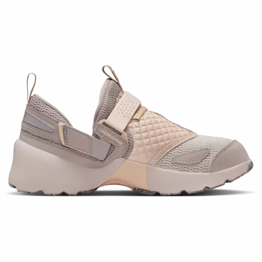 Jordan Trunner Lx Sneakers Dames - Wit