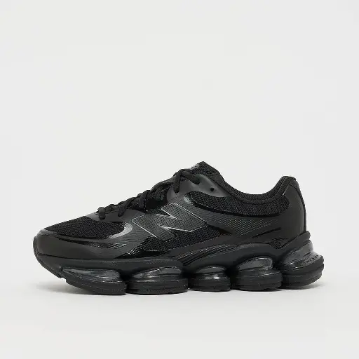New Balance 2000 (GS) Zwart