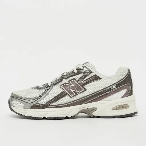 New Balance 740 Wit