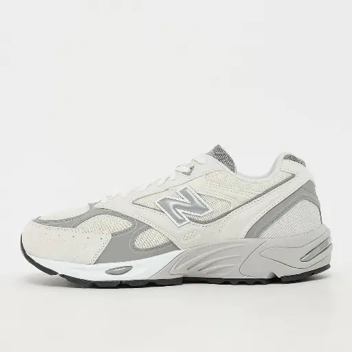 New Balance 880 Beige