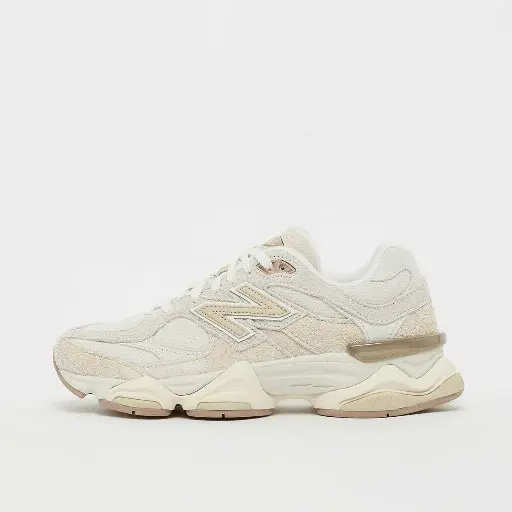 New Balance 9060 Beige