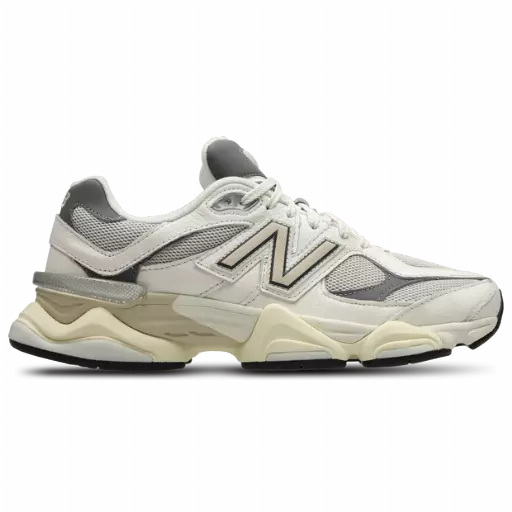 New Balance 9060 Sneakers Heren - Beige