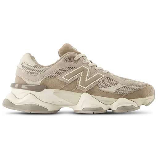 New Balance 9060 Sneakers Heren - Bruin