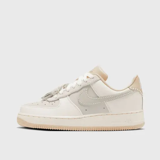 Nike Air Force 1 07 Beige
