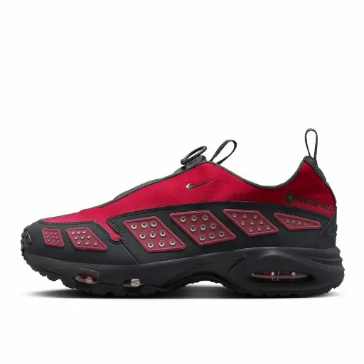 Nike Air Max SNDR Gore-Tex "Fire Red" Sneaker Men Black 