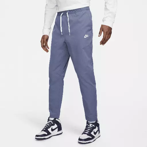 Nike Club Geweven broek met toelopende pijpen - Blauw