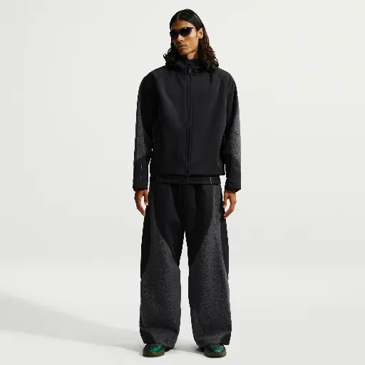Nike Tech Boreas ruimvallende Therma-FIT herenbroek met open zoom - Zwart