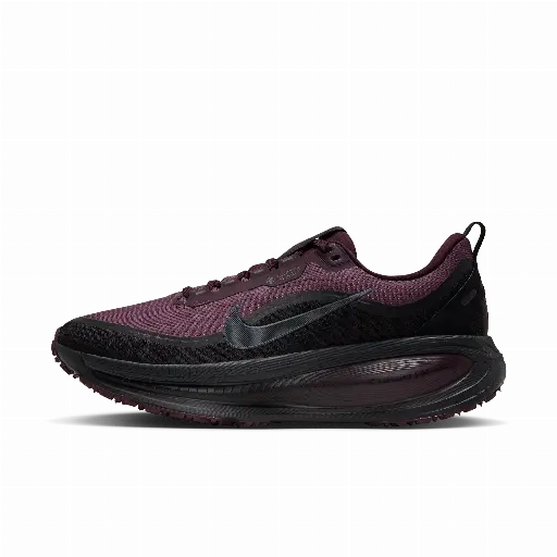 Nike Vomero 18 GORE-TEX waterdichte hardloopschoenen met reflecterende accenten voor heren (straat) - Rood