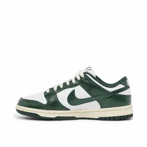 Nike Wmns Dunk Low "Vintage Green" Sneaker Women Green 