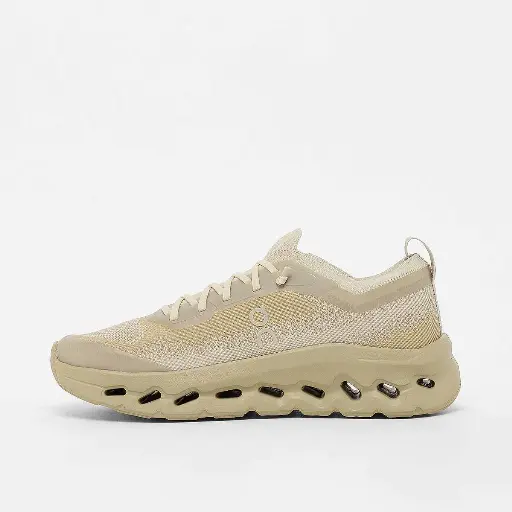 On Wmns Cloudtilt Moon Sneaker Women Beige 