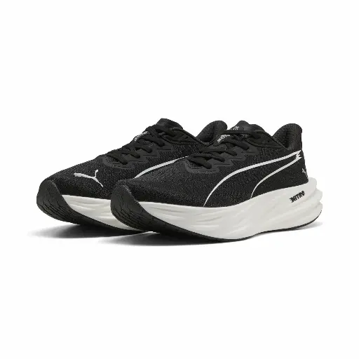 PUMA Deviate Pure NITRO™ hardloopschoenen voor Dames, Zwart/Zilver