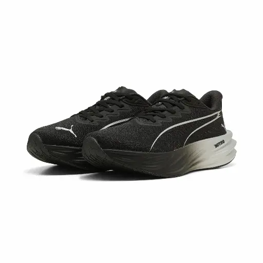 PUMA Deviate Pure NITROâ¢ hardloopschoenen voor Dames, Zwart/Zilver