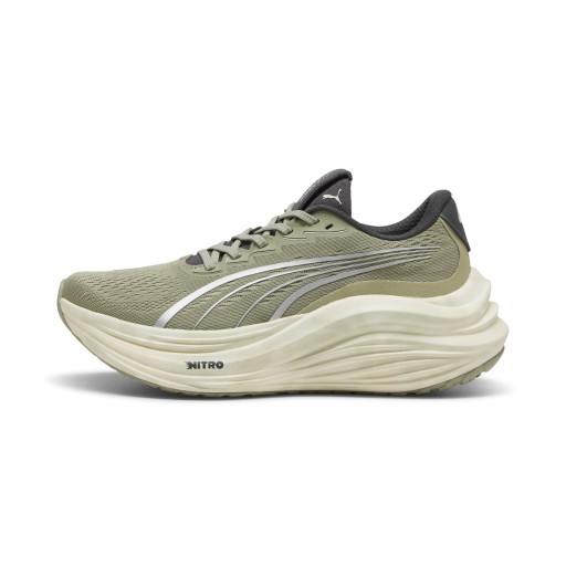 PUMA MagMax NITROâ¢ Terrains hardloopschoenen voor Dames, Grijs/Wit