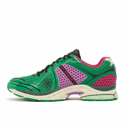 Saucony X Jae Tips Triumph 4 Sneaker Men Green 